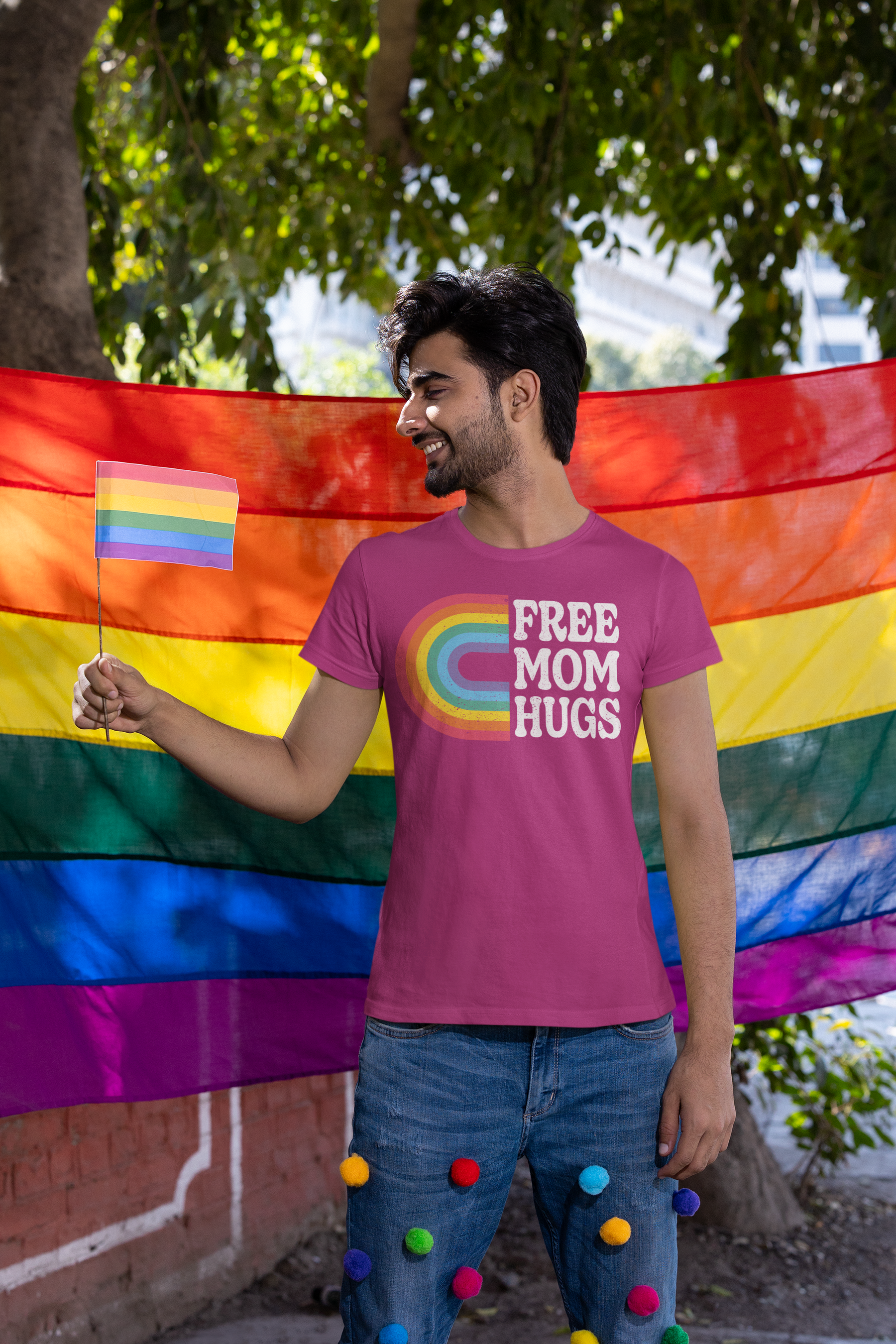 🌈 Free Mom Hugs FT334