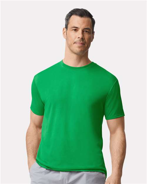 Gildan 42000 - Unisex Performance® T-Shirt