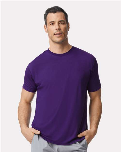 Gildan 42000 - Unisex Performance® T-Shirt
