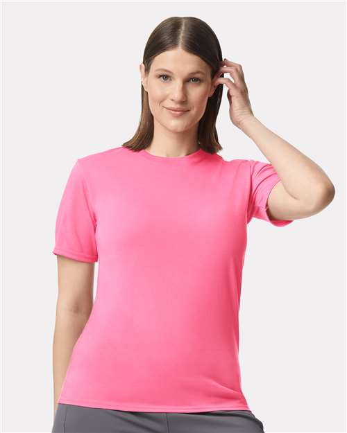 Gildan 42000 - Unisex Performance® T-Shirt