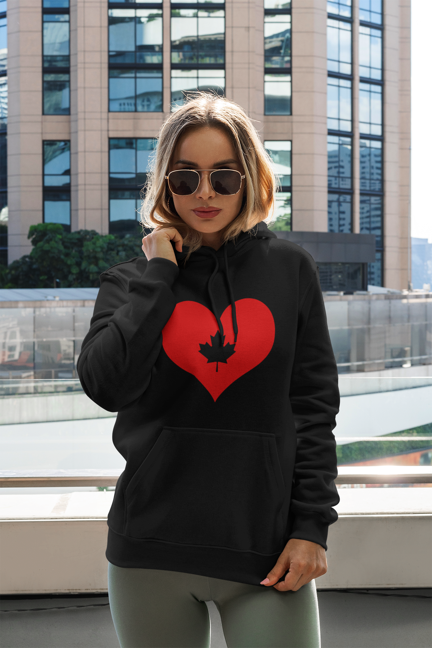 Heart Canada Maple Flag FT29