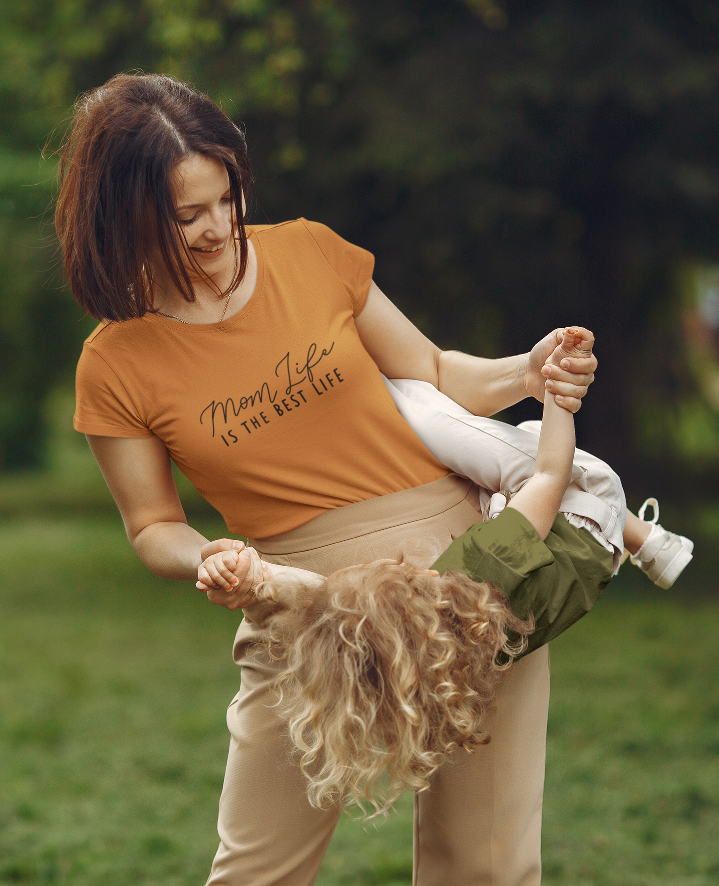 💖 Mom Life – Is the Best Life Black DTF Transfer FT880