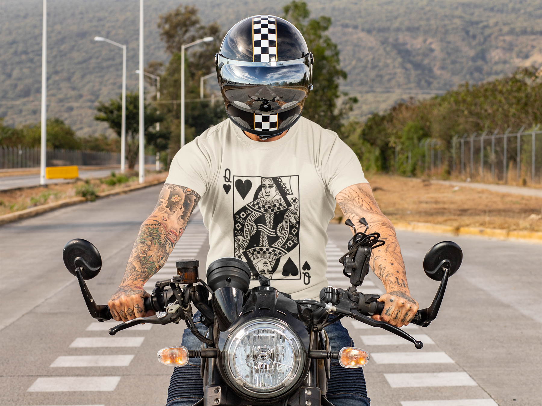 👑 Queen of Hearts Classic Playing Black Card Design DTF Transfer FT414