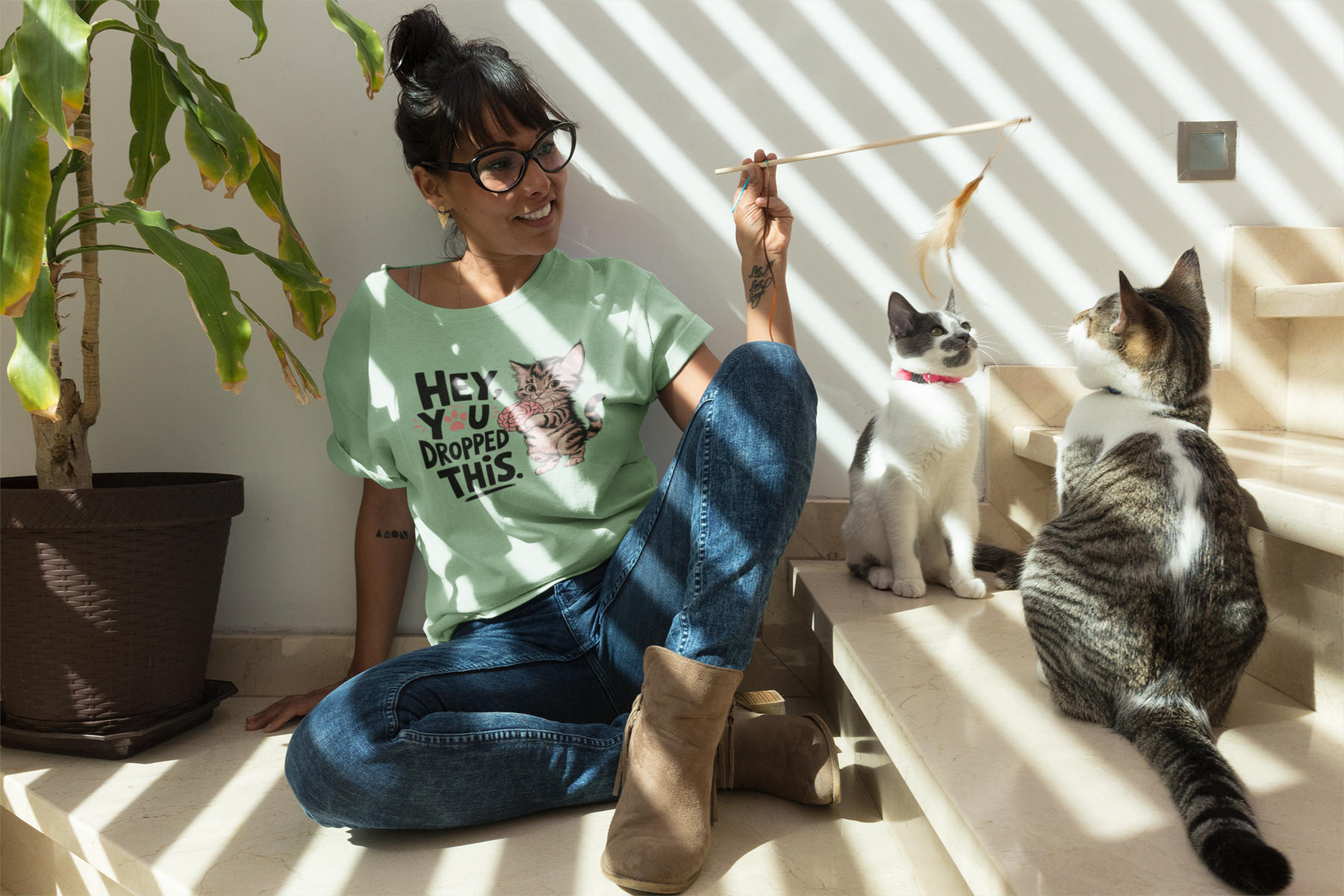 Sarcastic Cat – Hey, You Dropped This FT36